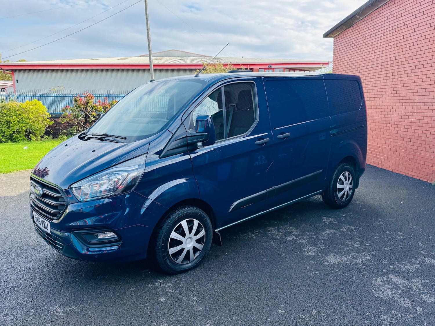 Used Ford Transit Custom 2018 for sale - 76626083: Photo 4