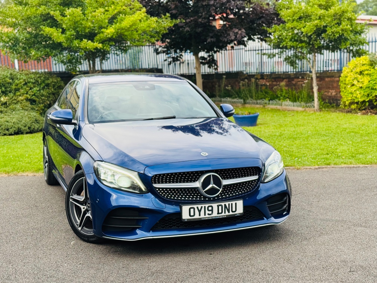 Used Mercedes-Benz C Class 2019 for sale - 76520863: Photo 3