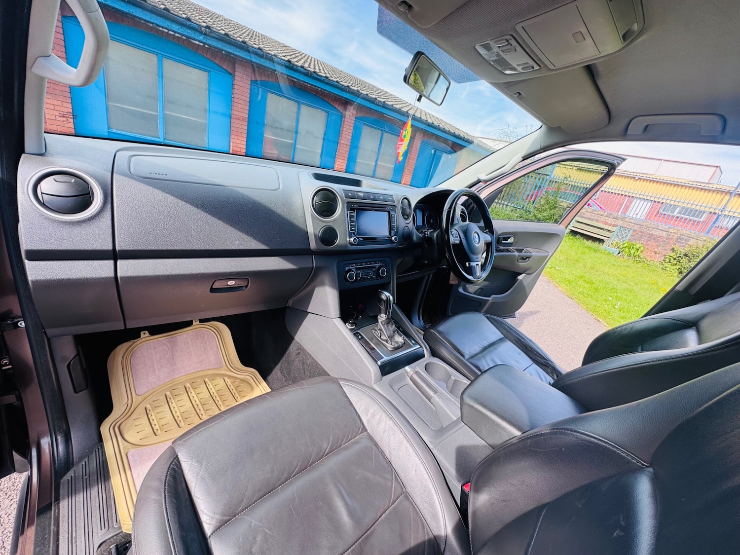 Used Volkswagen Amarok 2013 for sale - 78152675: Photo 10