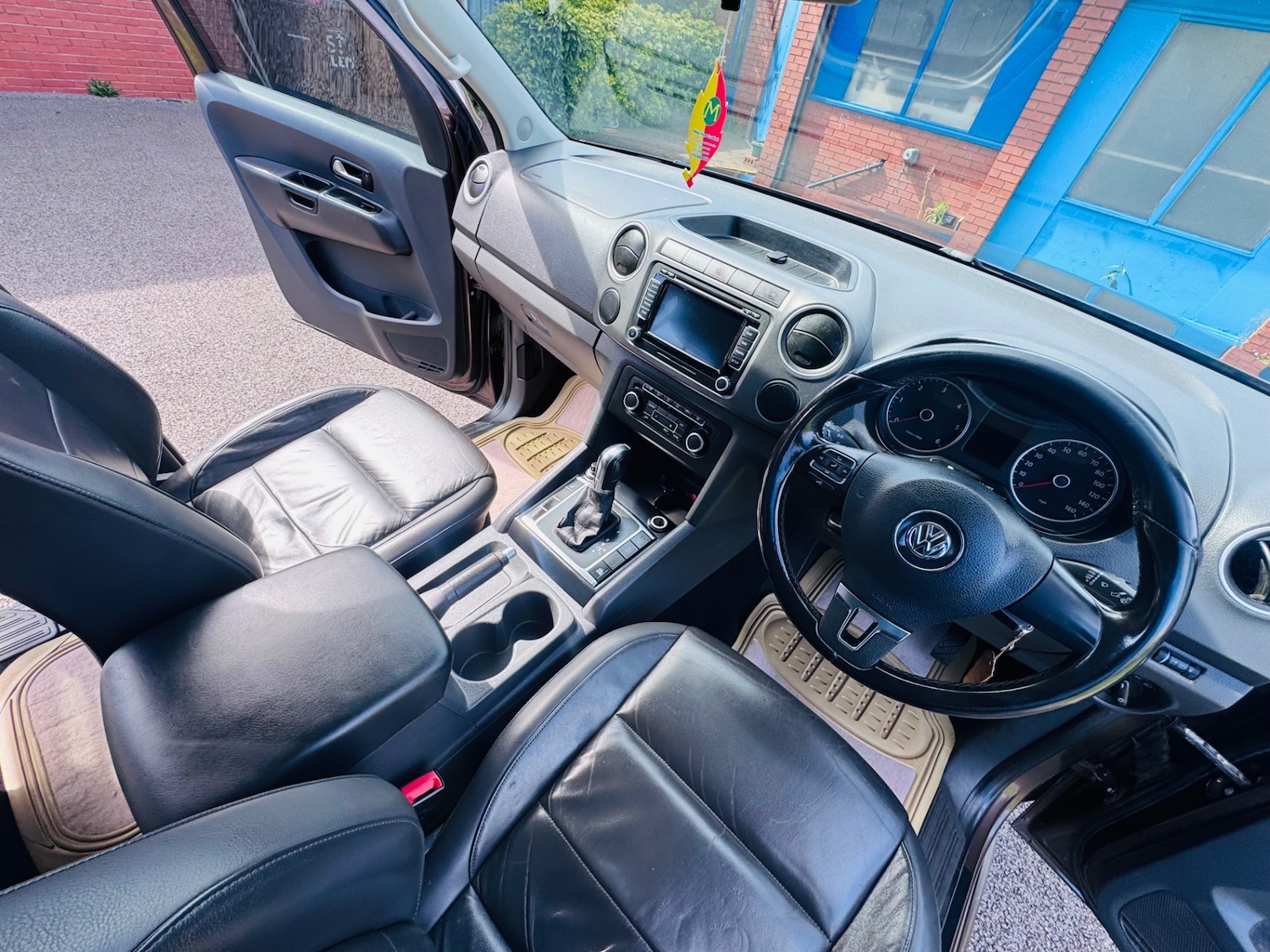 Used Volkswagen Amarok 2013 for sale - 78152675: Photo 11