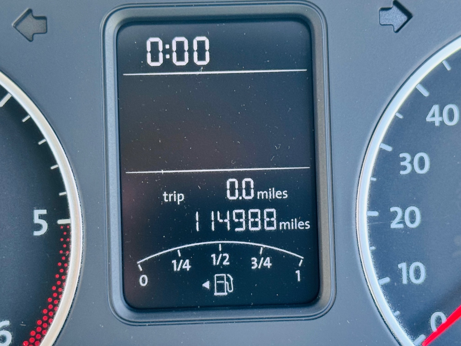 Used Volkswagen Amarok 2013 for sale - 78152675: Photo 17