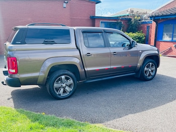 Used Volkswagen Amarok 2013 for sale - 78732953: Photo