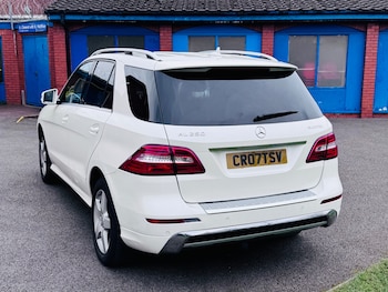 Used Mercedes-Benz M Class 2014 for sale - 77617374: Photo