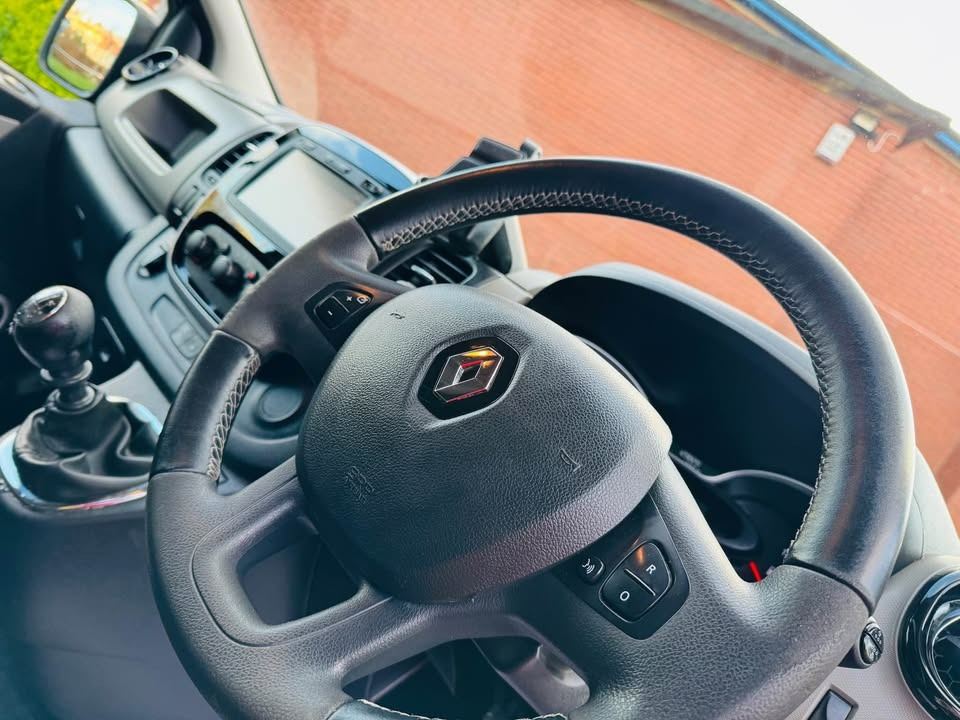 Used Renault Trafic 2018 for sale - 77754964: Photo 8