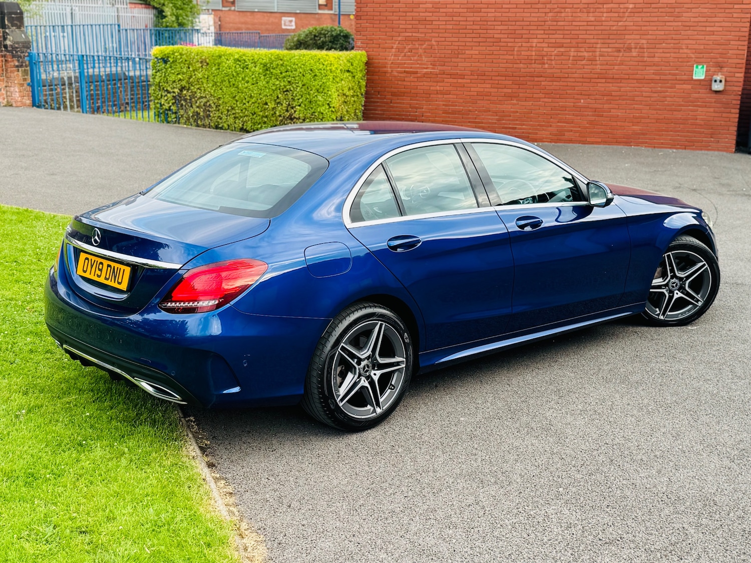 Used Mercedes-Benz C-Class 2019 for sale - 76149714: Photo 9