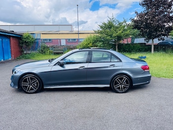 Used Mercedes-Benz E Class 2015 for sale - 78849260: Photo