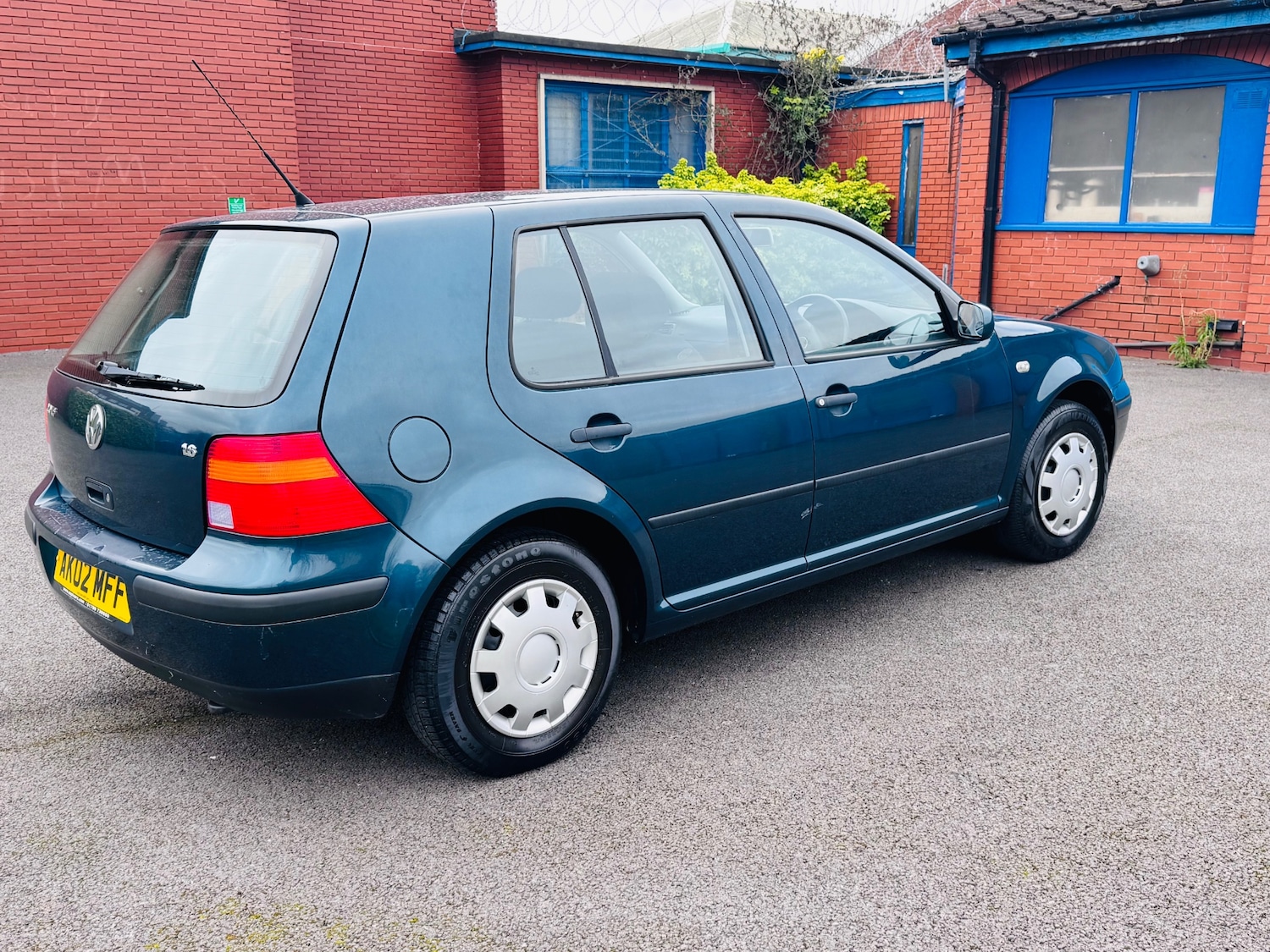 Used Volkswagen Golf 2002 for sale - 77792669: Photo 4