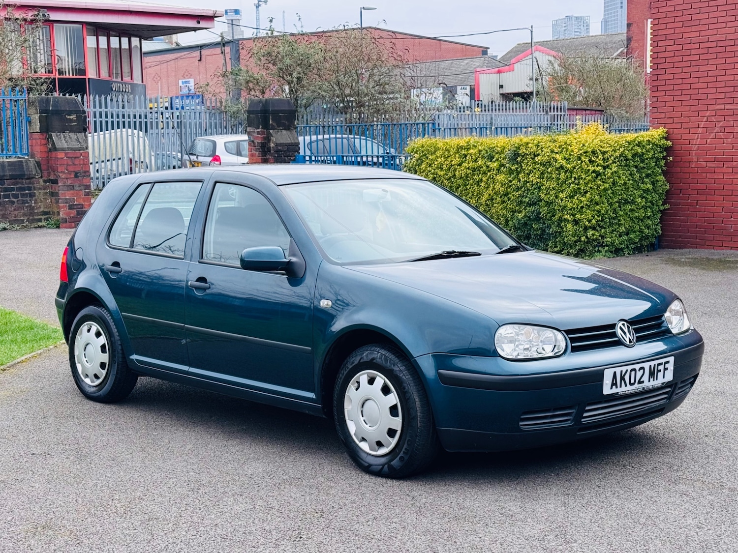 Used Volkswagen Golf 2002 for sale - 77792669: Photo 6