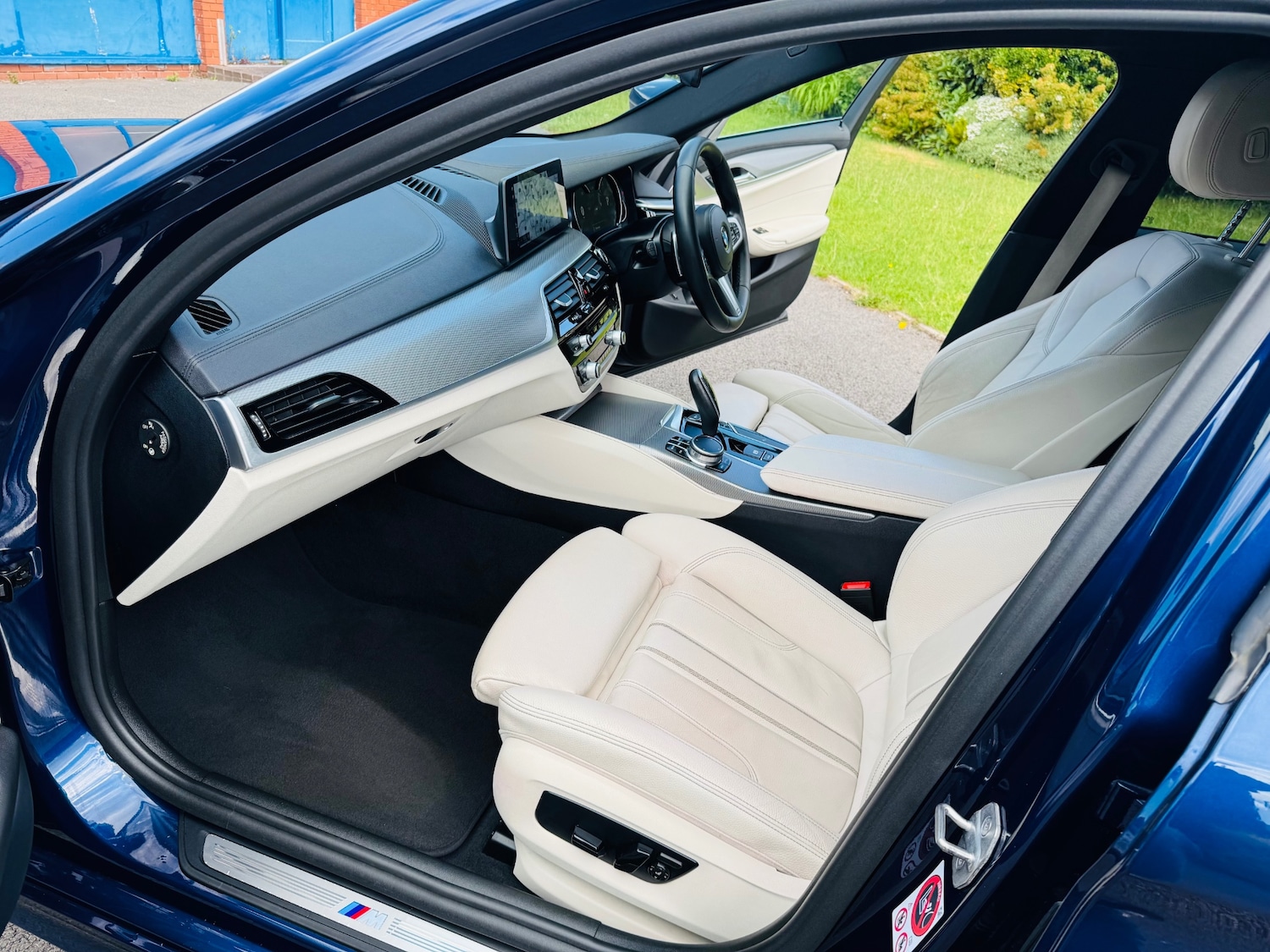 Used BMW 5 Series 2017 for sale - 76321656: Photo 14