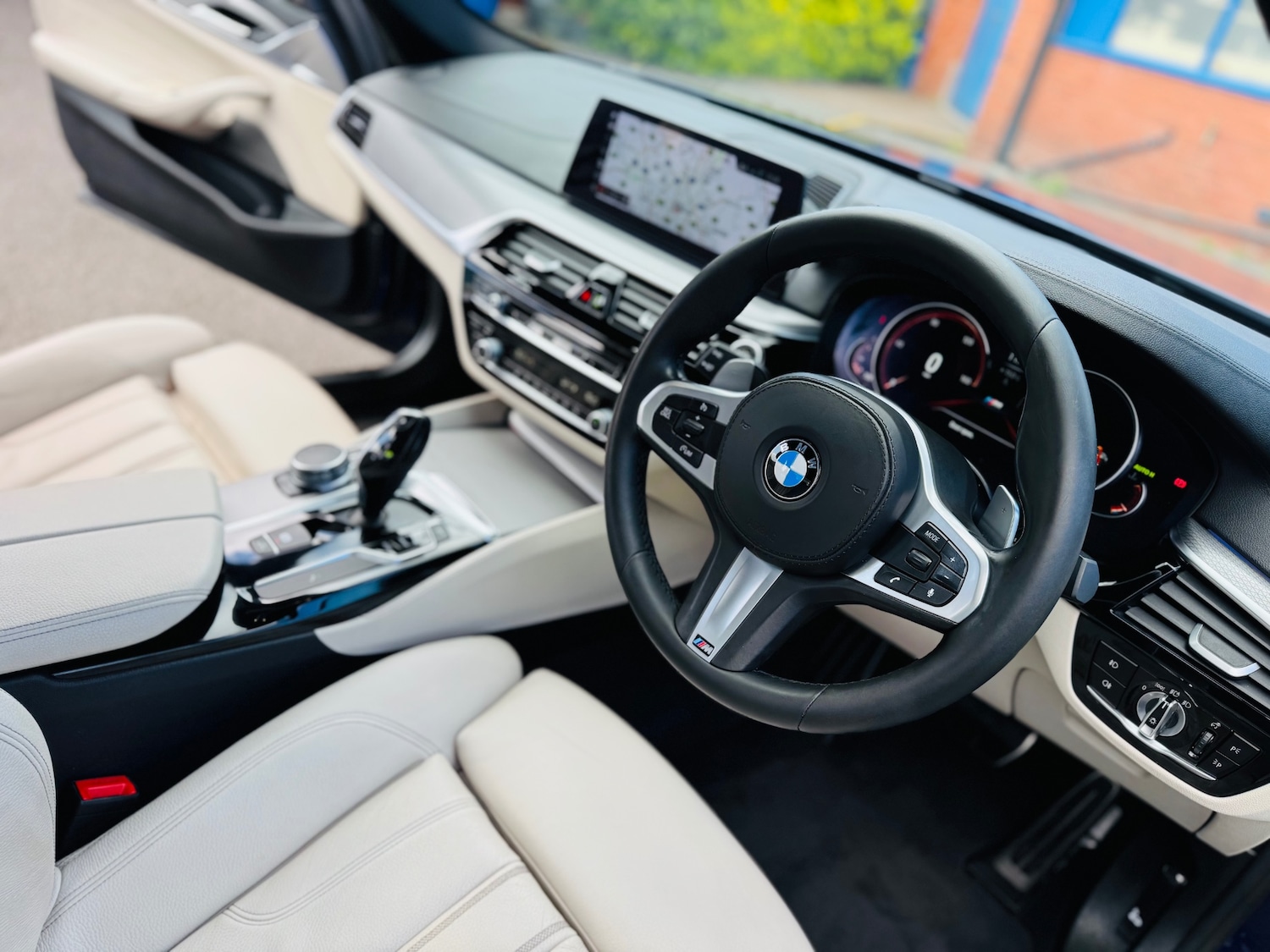 Used BMW 5 Series 2017 for sale - 76321656: Photo 18