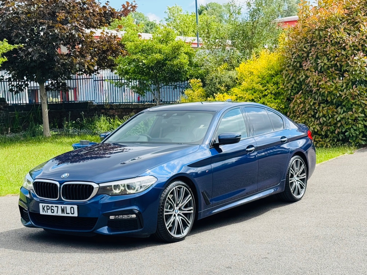 Used BMW 5 Series 2017 for sale - 76321656: Photo 2