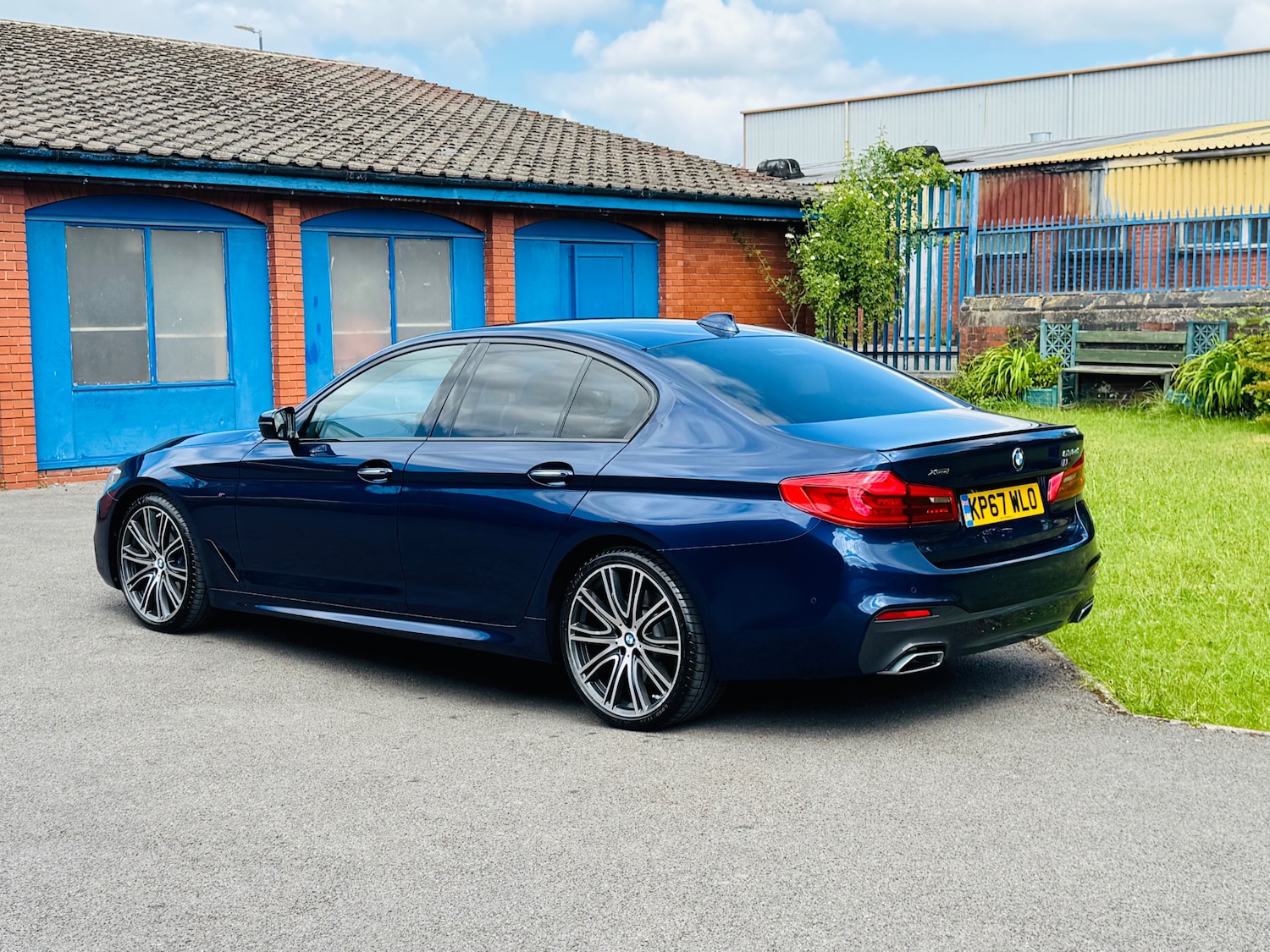 Used BMW 5 Series 2017 for sale - 76321656: Photo 7