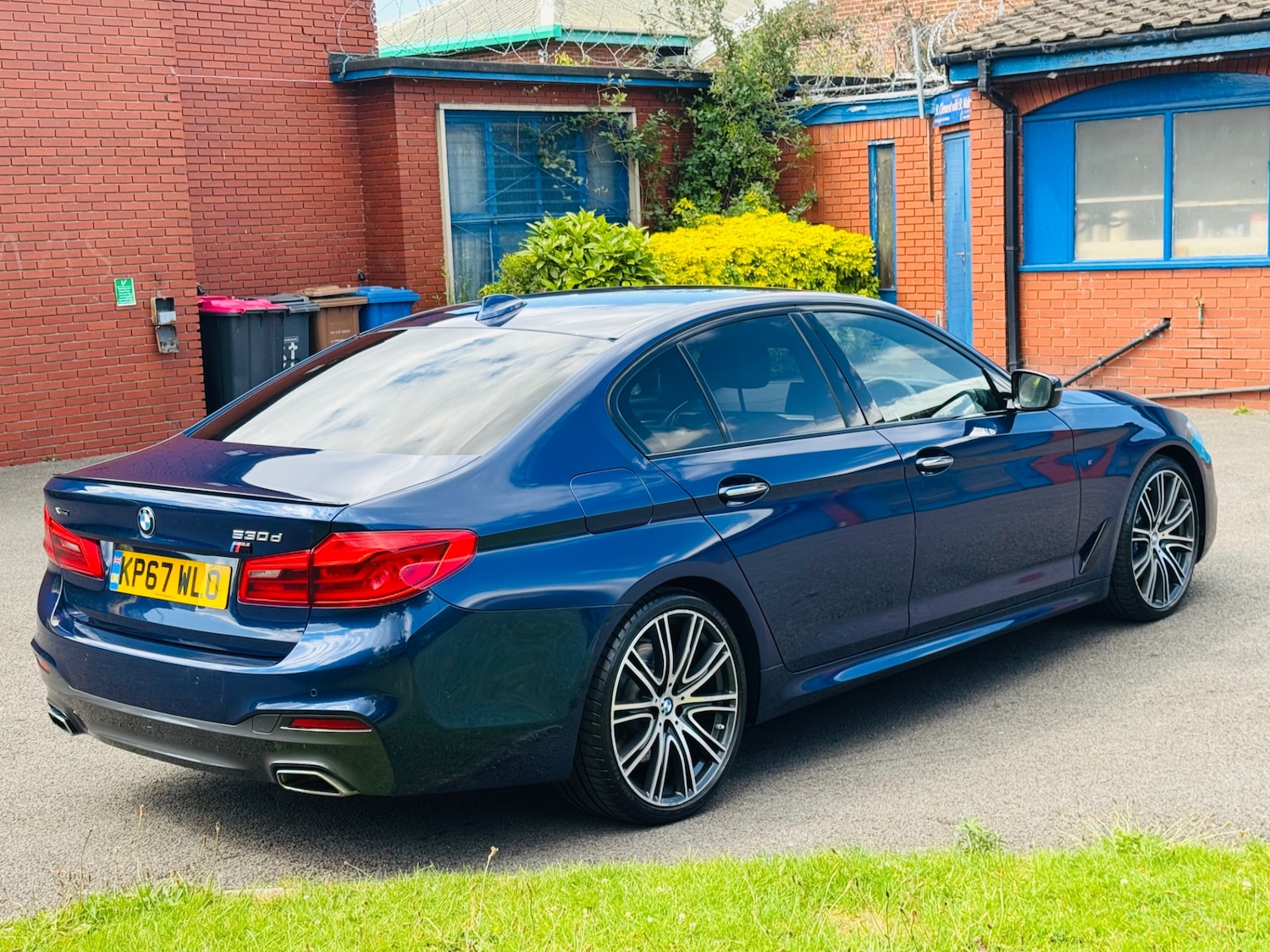 Used BMW 5 Series 2017 for sale - 76321656: Photo 8