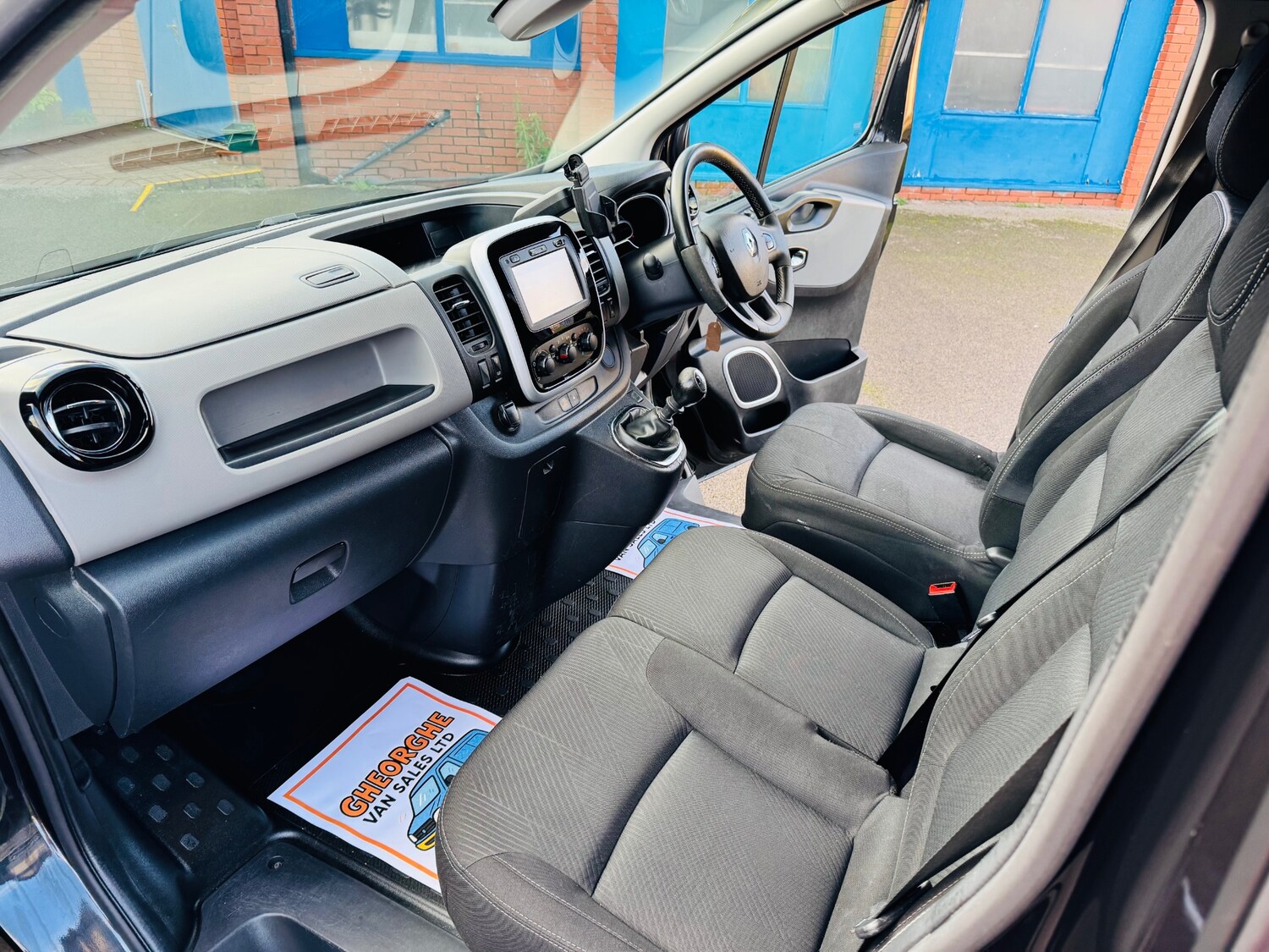 Used Renault Trafic 2018 for sale - 77508874: Photo 11