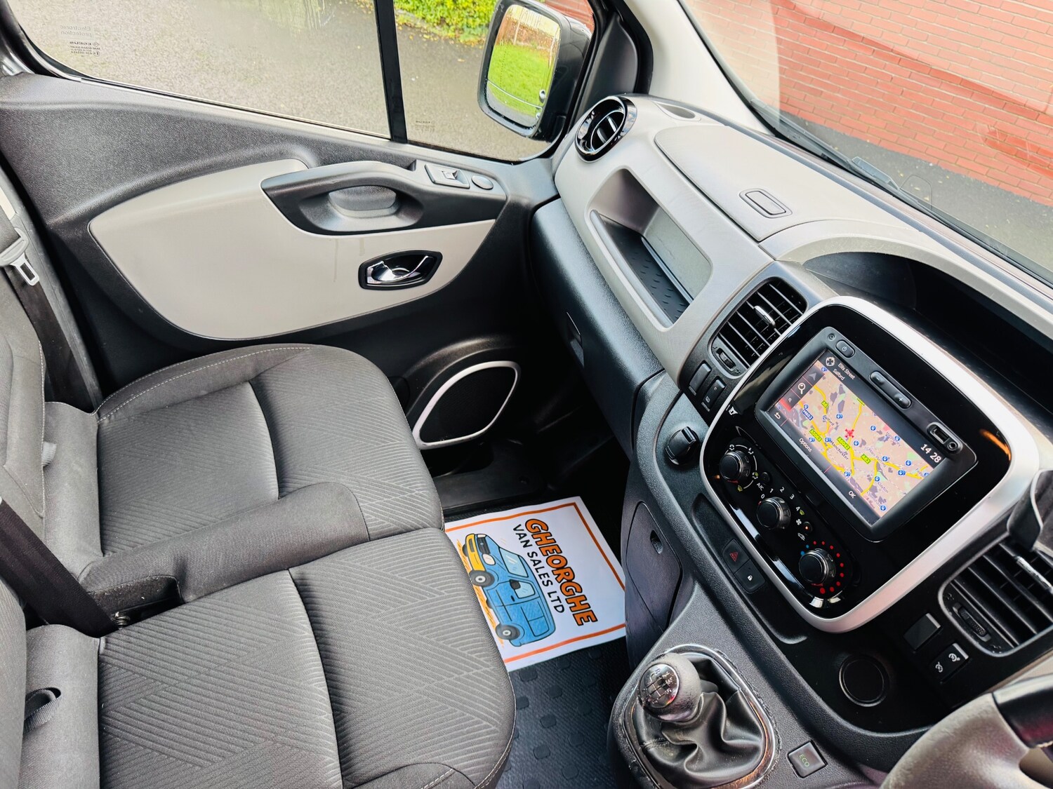 Used Renault Trafic 2018 for sale - 77508874: Photo 15