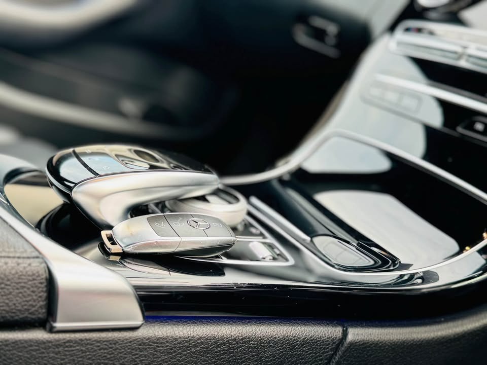 Used Mercedes-Benz C Class 2019 for sale - 77754965: Photo 5