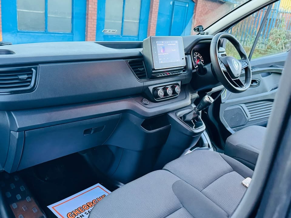 Used Renault Trafic 2022 for sale - 77755047: Photo 12