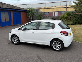 Used Peugeot 208 2016 for sale - 79709744: Photo