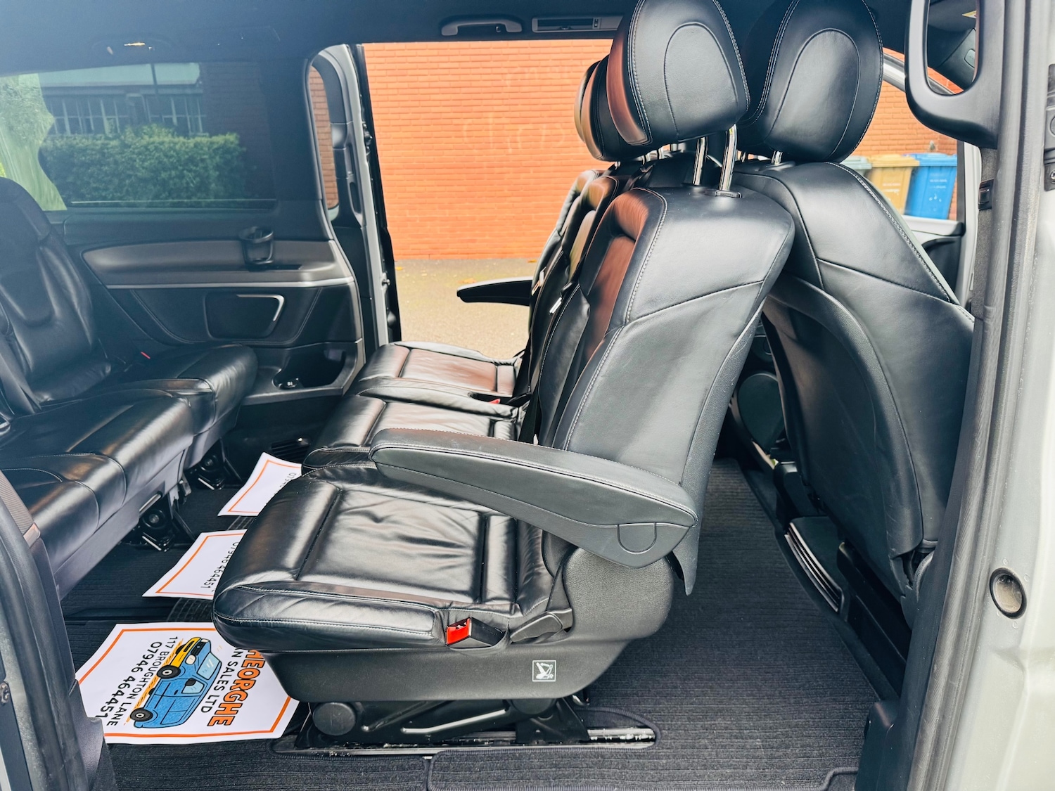 Used Mercedes-Benz V-Class 2015 for sale - 76544337: Photo 30