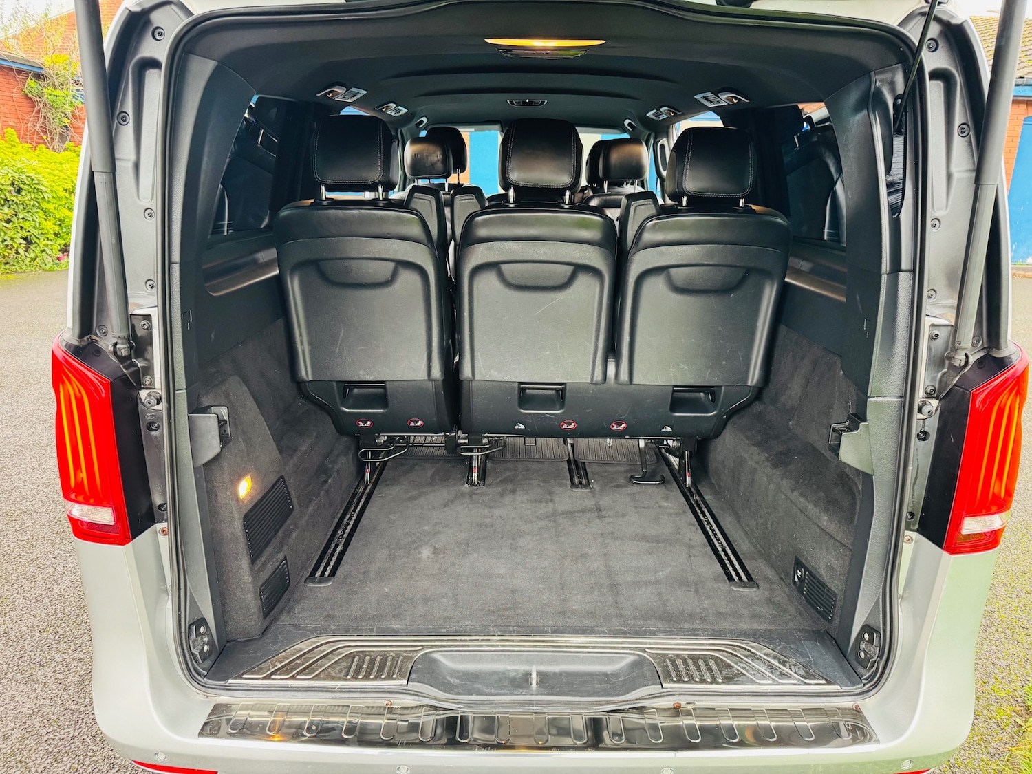 Used Mercedes-Benz V-Class 2015 for sale - 76544337: Photo 33