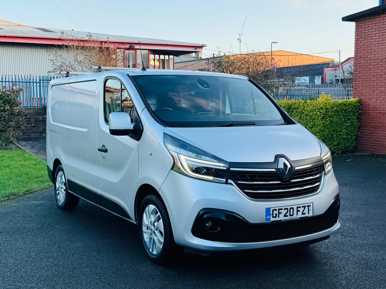 Used Renault Trafic 2020 for sale - 77014710: Photo 2