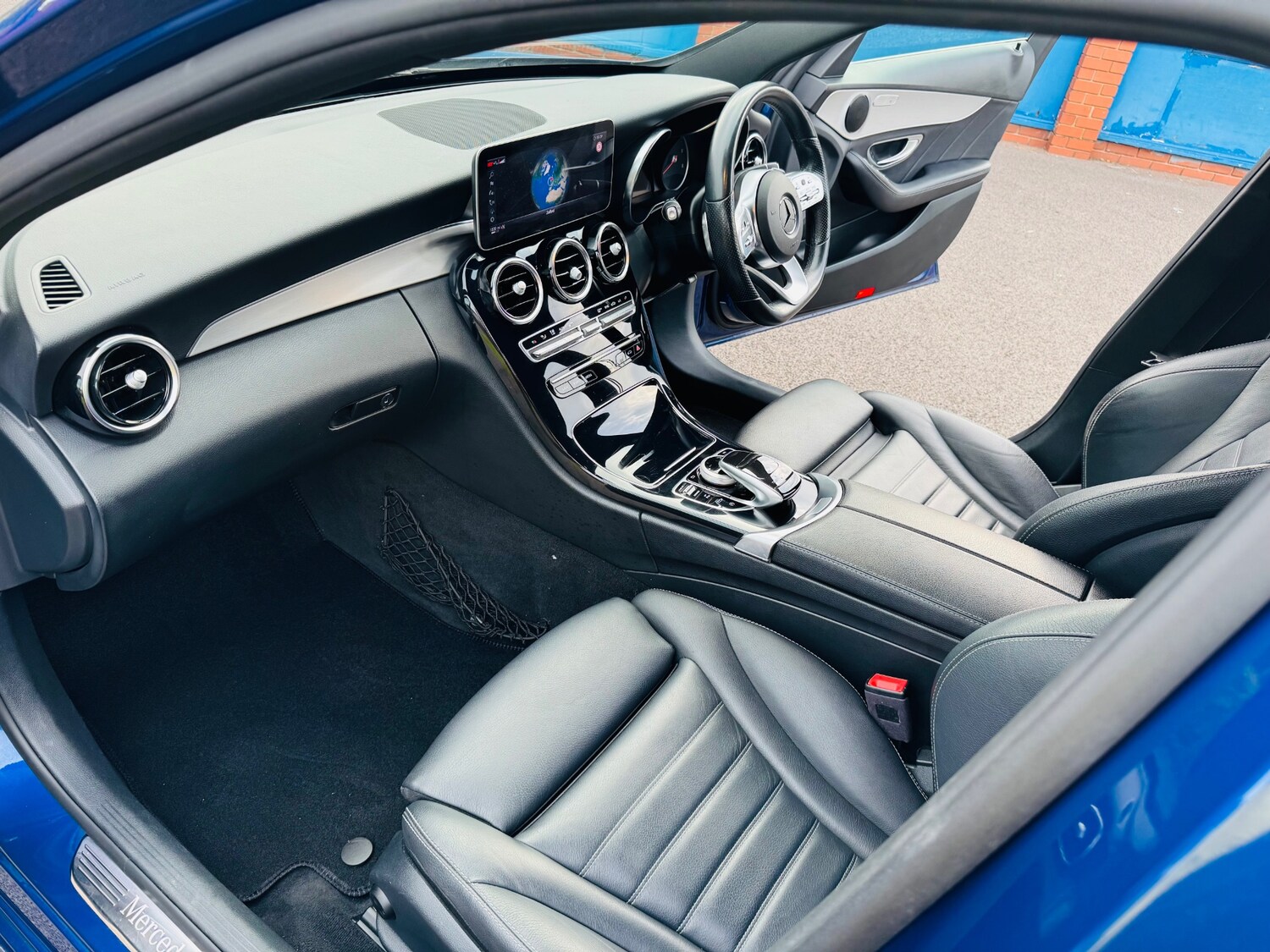 Used Mercedes-Benz C Class 2019 for sale - 77508870: Photo 19