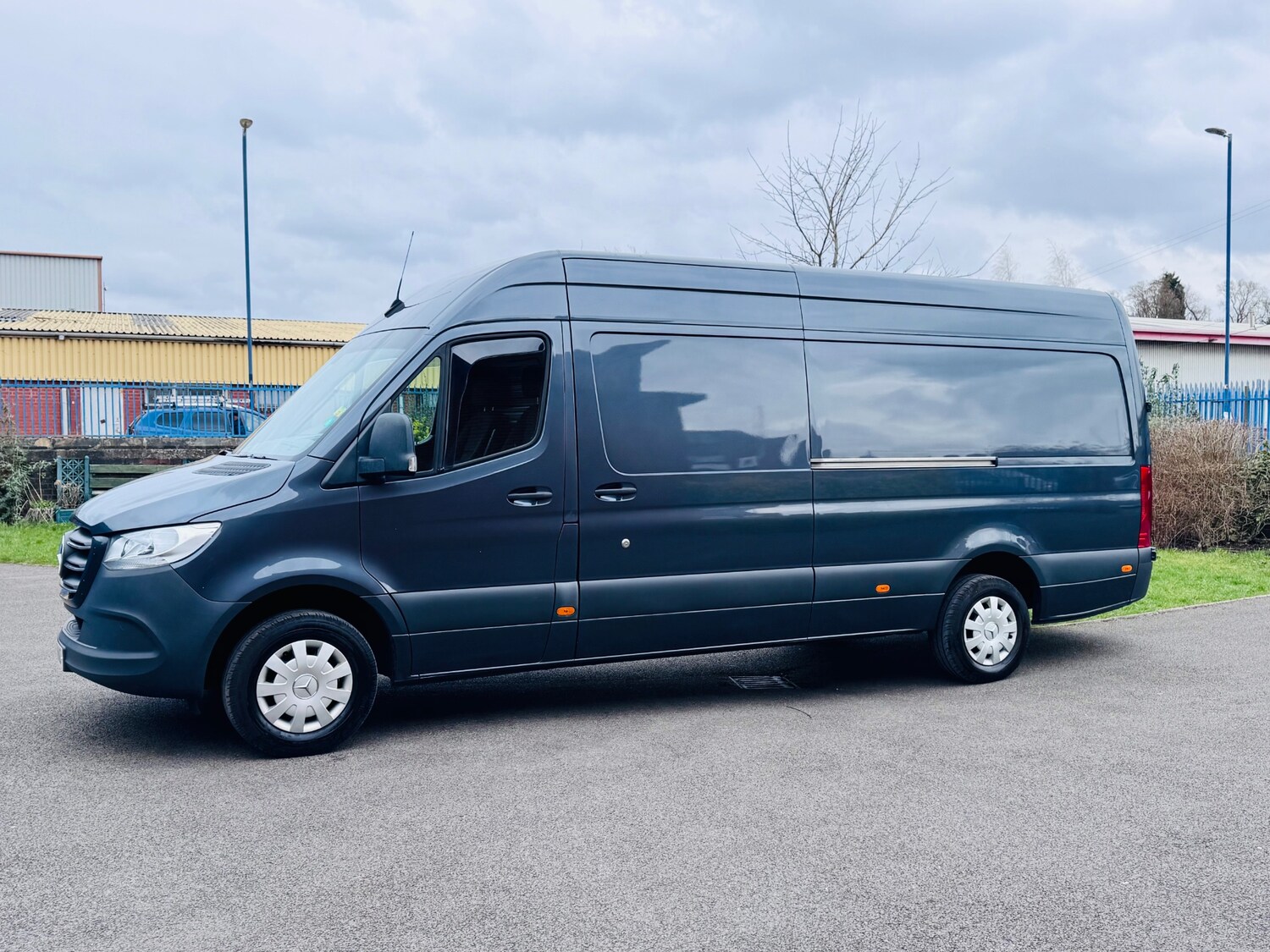 Used Mercedes-Benz Sprinter 2022 for sale - 77595528: Photo 3