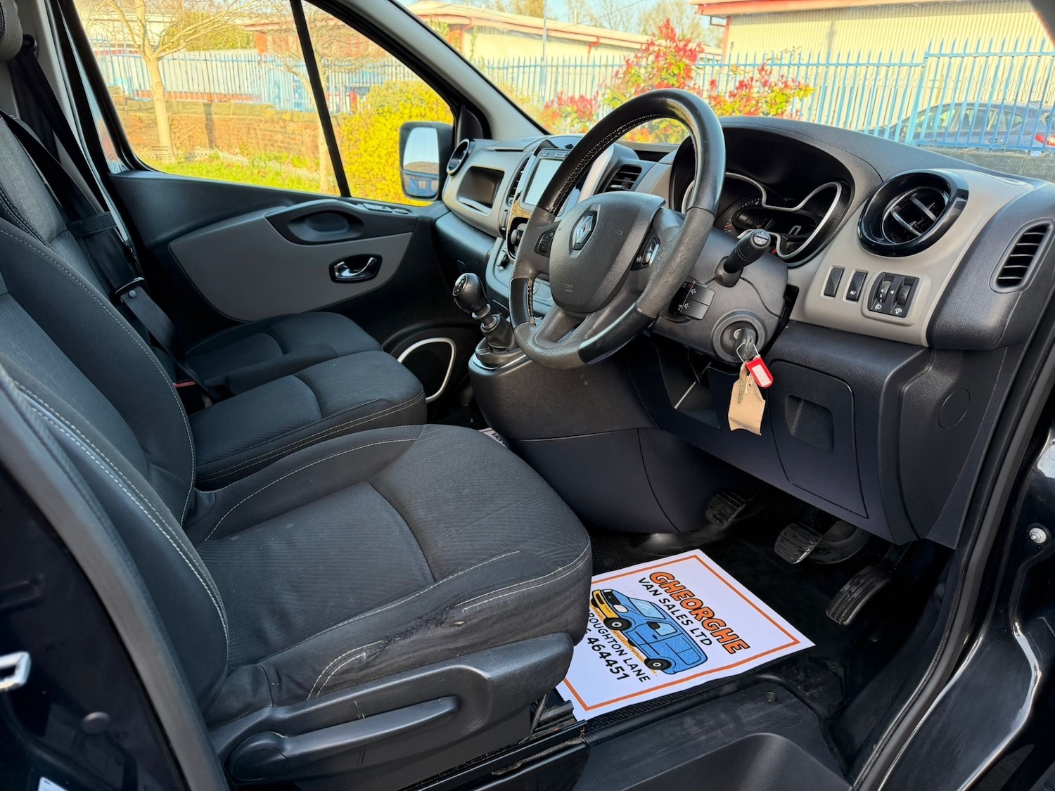 Used Renault Trafic 2017 for sale - 77979117: Photo 16