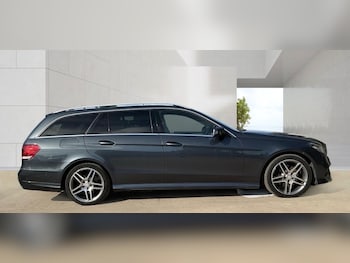 Used Mercedes-Benz E Class 2014 for sale - 78957456: Photo
