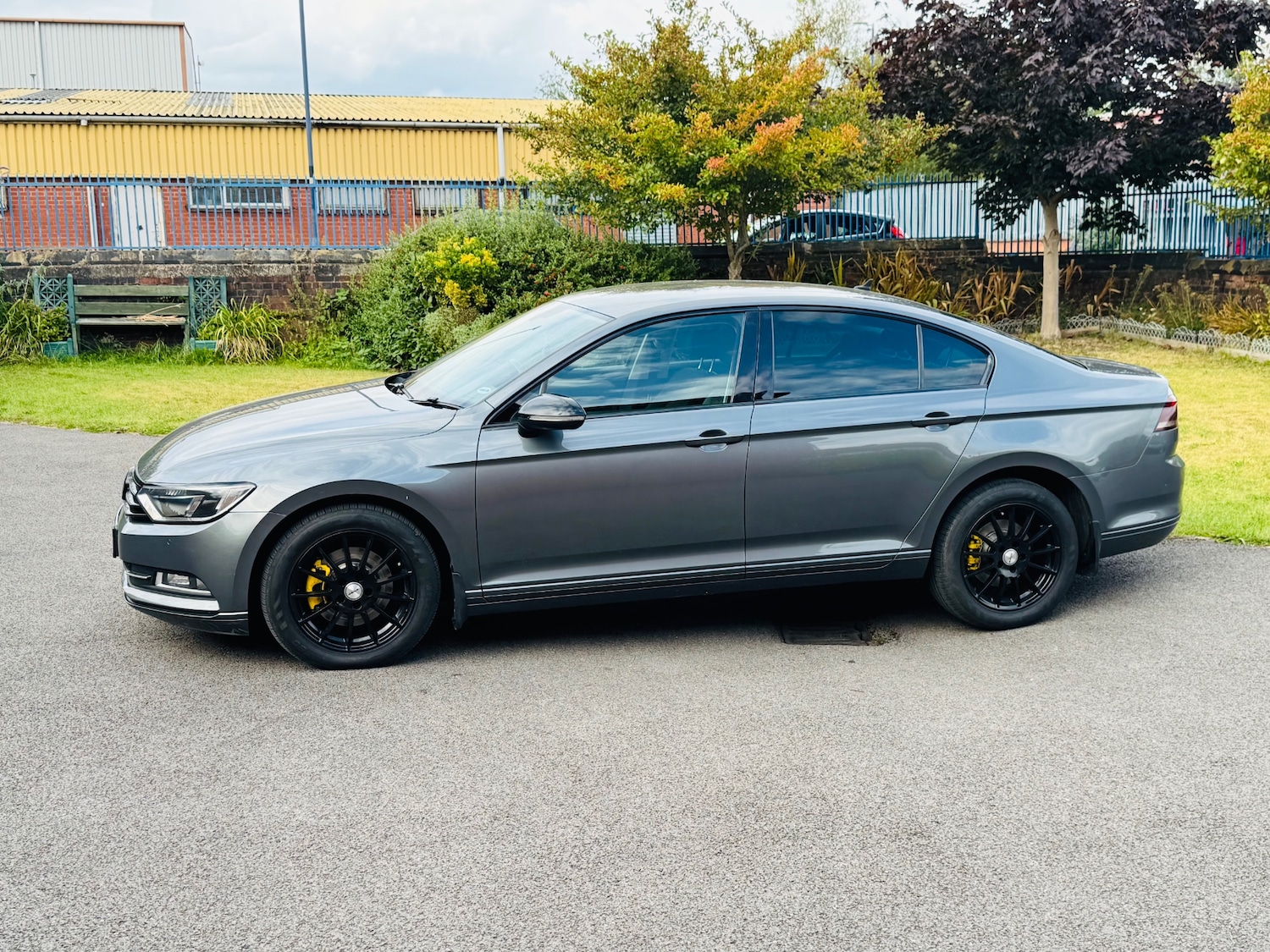 Used Volkswagen Passat 2015 for sale - 76625886: Photo 4