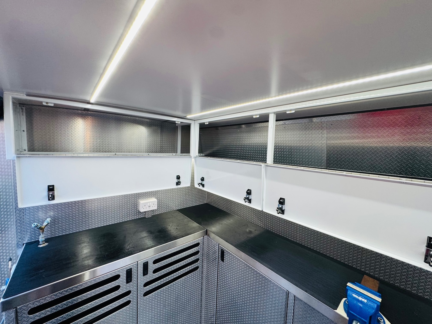 Used Mercedes-Benz Sprinter 2018 for sale - 77014721: Photo 22