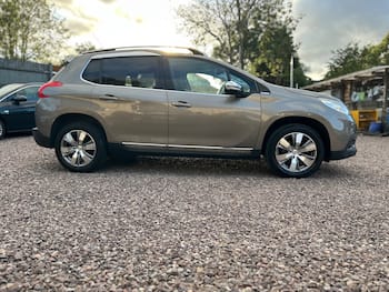 Used Peugeot 2008 2014 for sale - 79867115: Photo