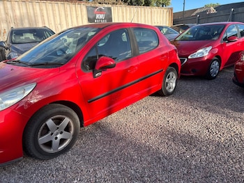 Used Peugeot 207 2010 for sale - 79441366: Photo