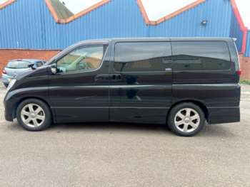 Used Nissan Elgrand 2009 for sale - 72094192: Photo