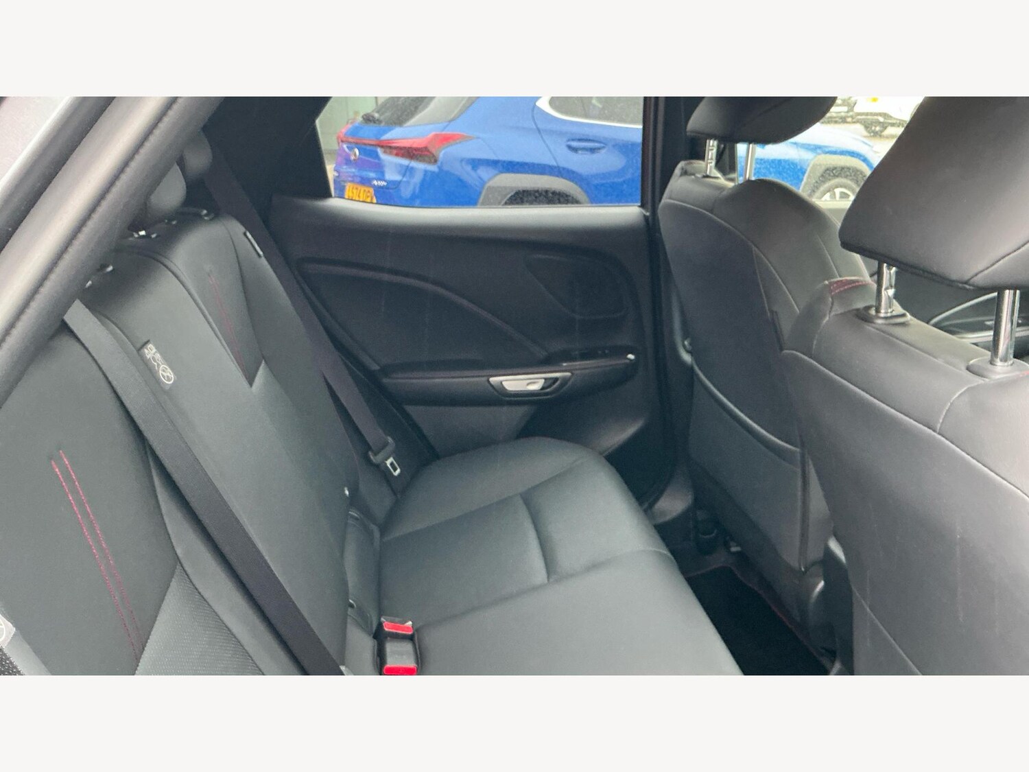 Used Lexus LBX 2024 for sale - 77254602: Photo 11