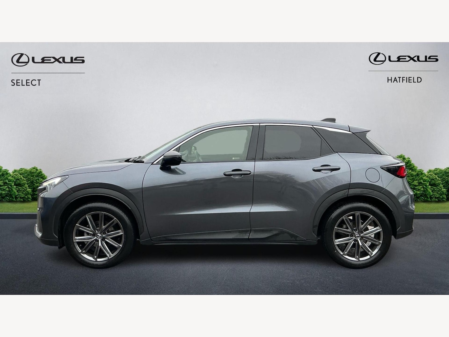 Used Lexus LBX 2024 for sale - 77254602: Photo 3