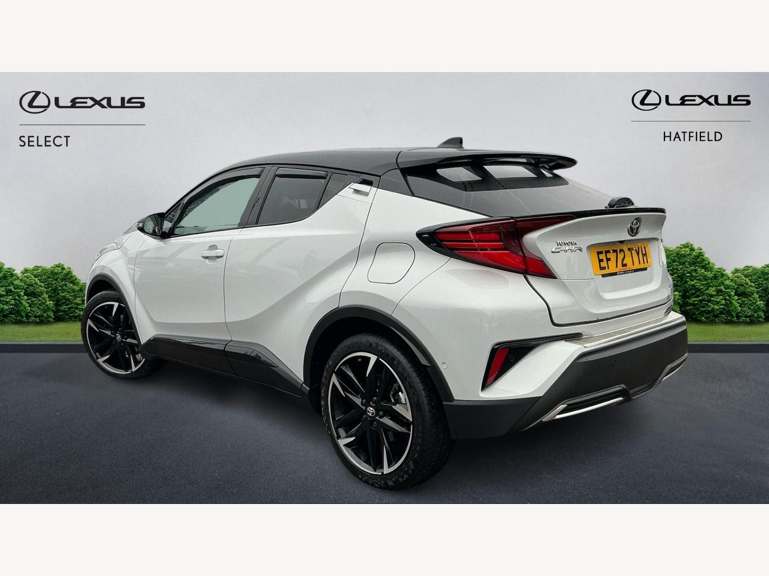 Used Toyota C-HR 2023 for sale - 77612693: Photo 2