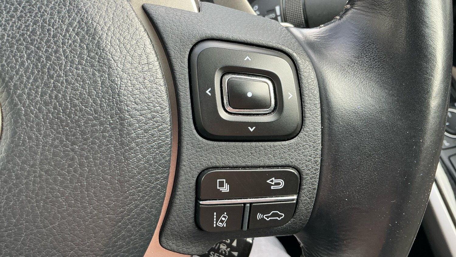 Used Lexus IS 2019 for sale - 78007382: Photo 32