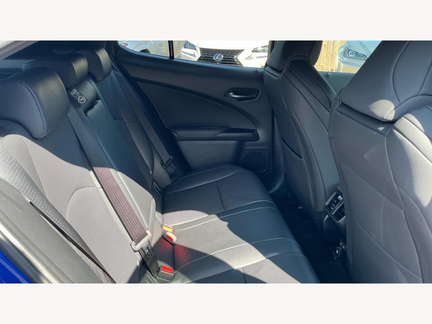 Used Lexus UX 2025 for sale - 77074097: Photo 11