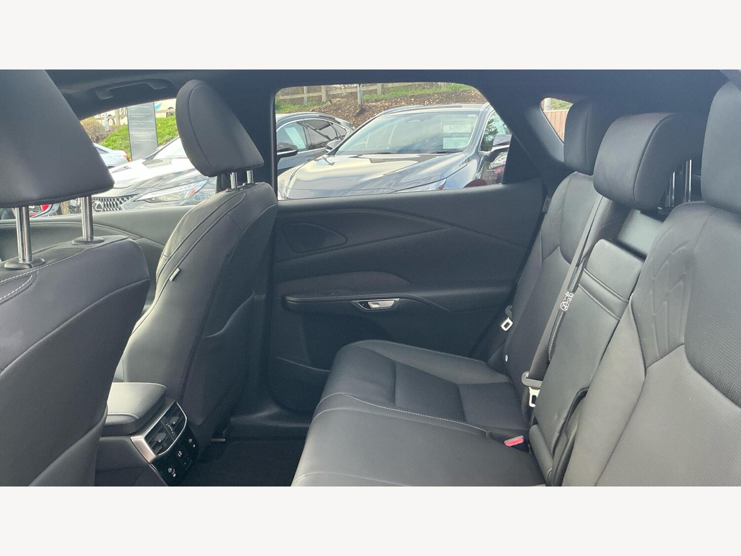 Used Lexus RX 2023 for sale - 76607493: Photo 16