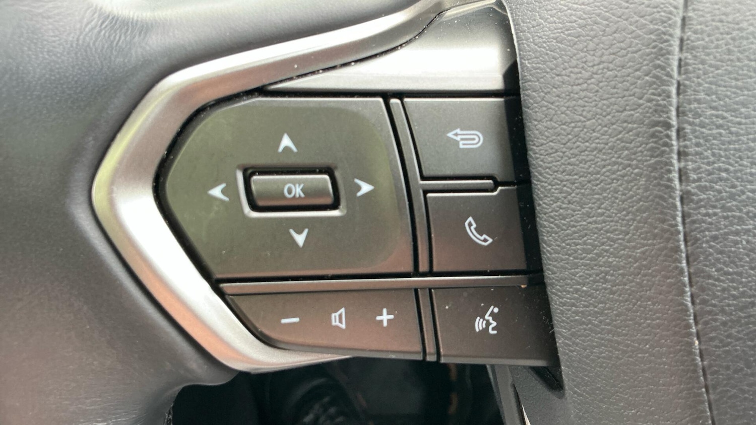 Used Lexus NX 2024 for sale - 77440776: Photo 36