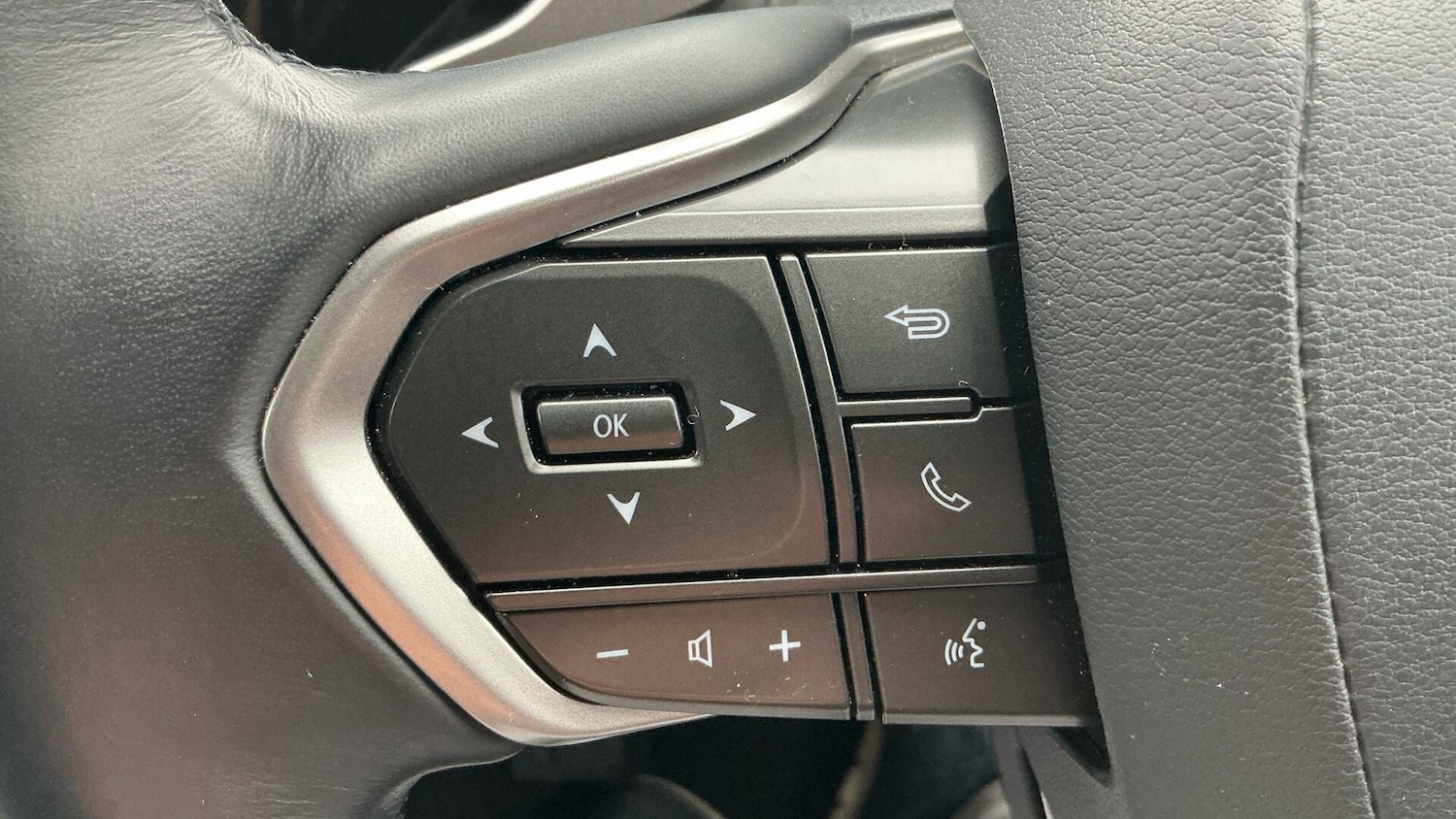 Used Lexus NX 2023 for sale - 76432770: Photo 34