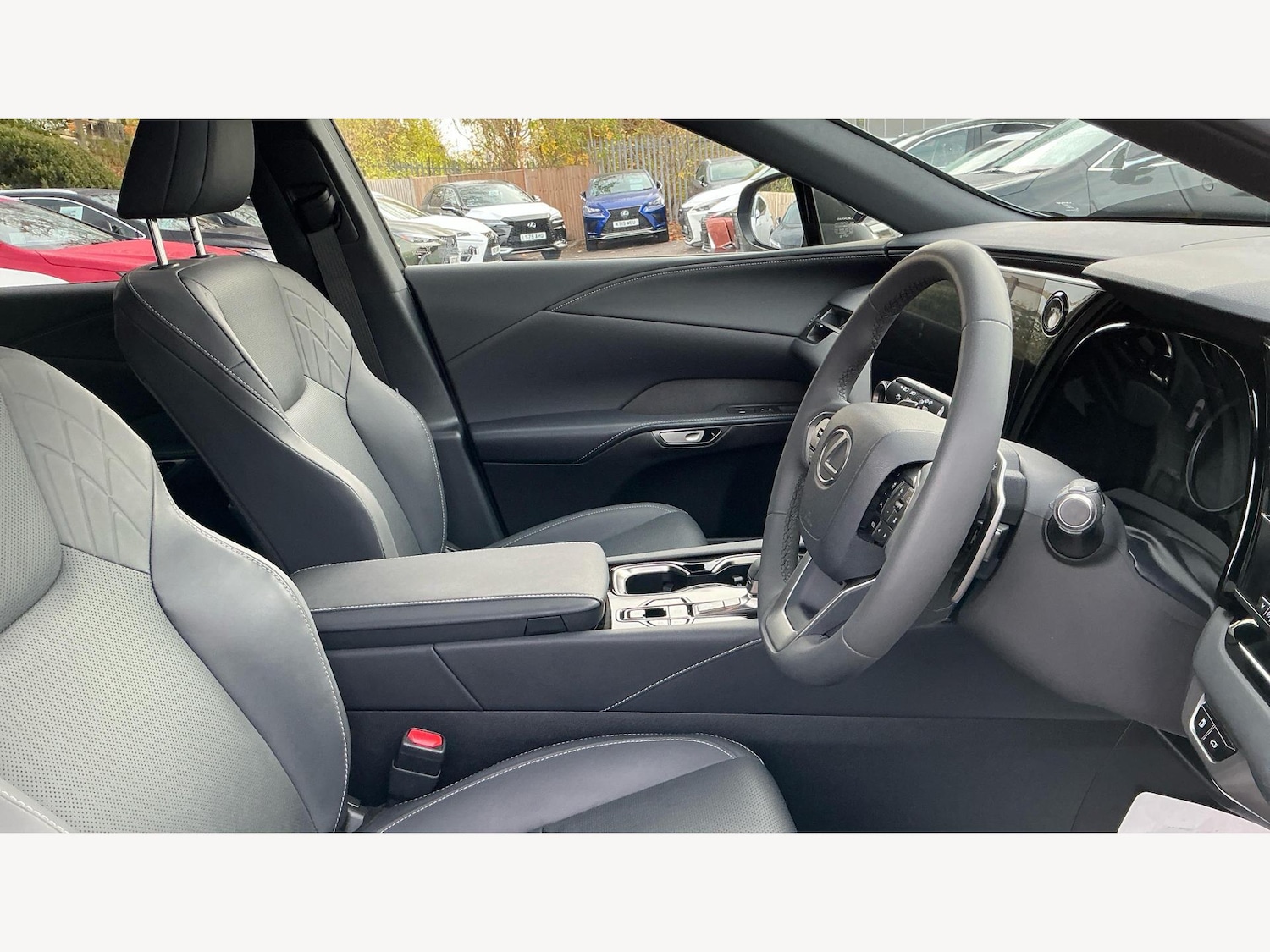 Used Lexus RX 2023 for sale - 76446818: Photo 15