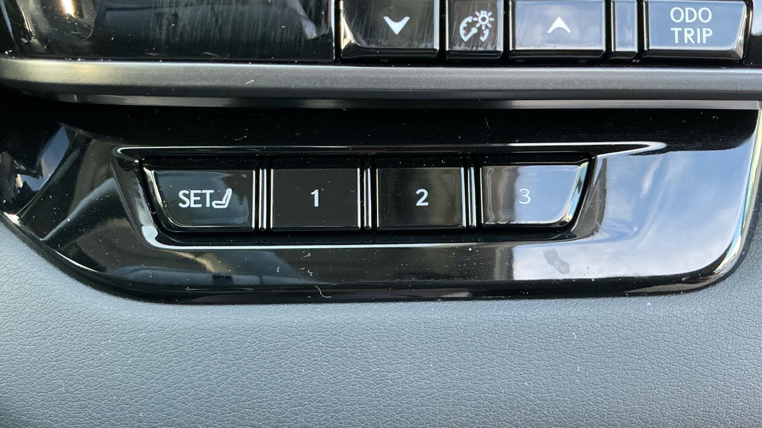 Used Lexus RX 2025 for sale - 77537588: Photo 42