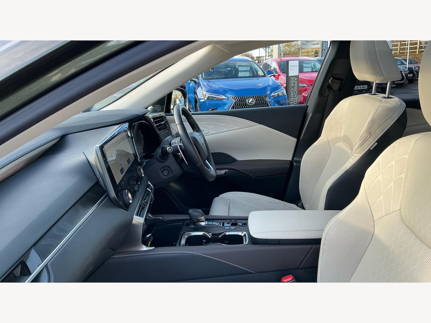 Used Lexus RX 2025 for sale - 77537588: Photo 8