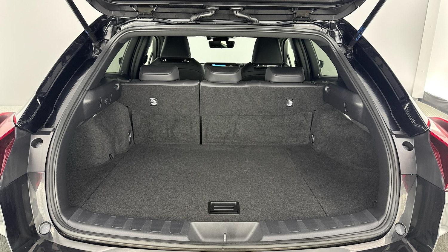 Used Lexus UX 2022 for sale - 76325906: Photo 15