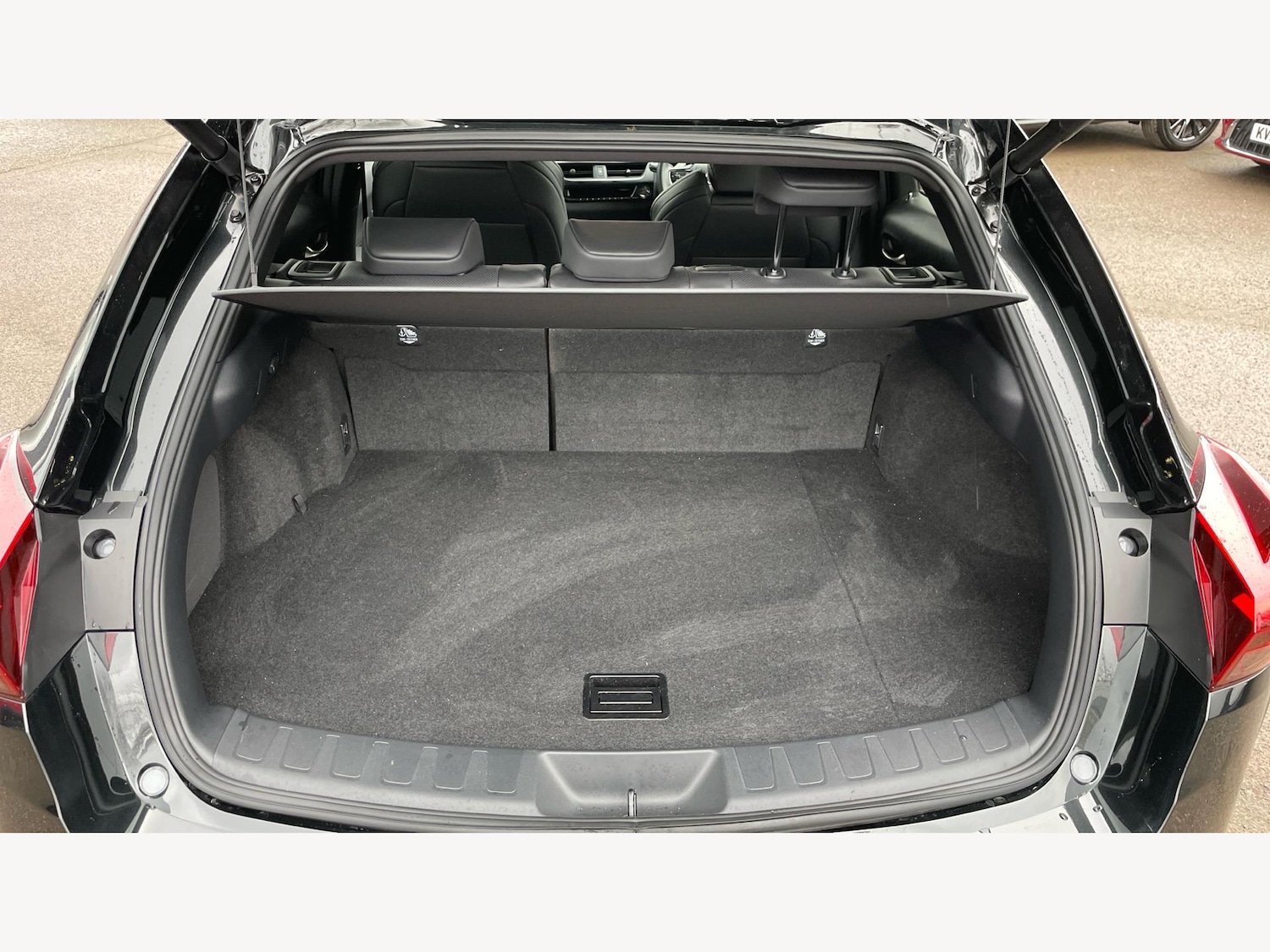 Used Lexus UX 2024 for sale - 76151281: Photo 17