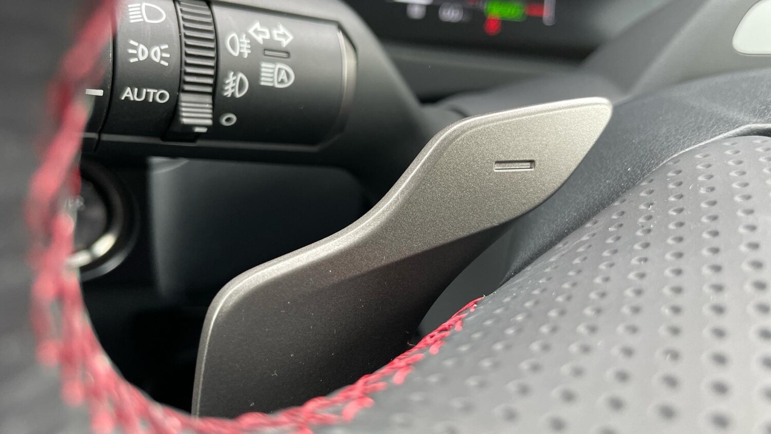 Used Lexus UX 2024 for sale - 76151281: Photo 38