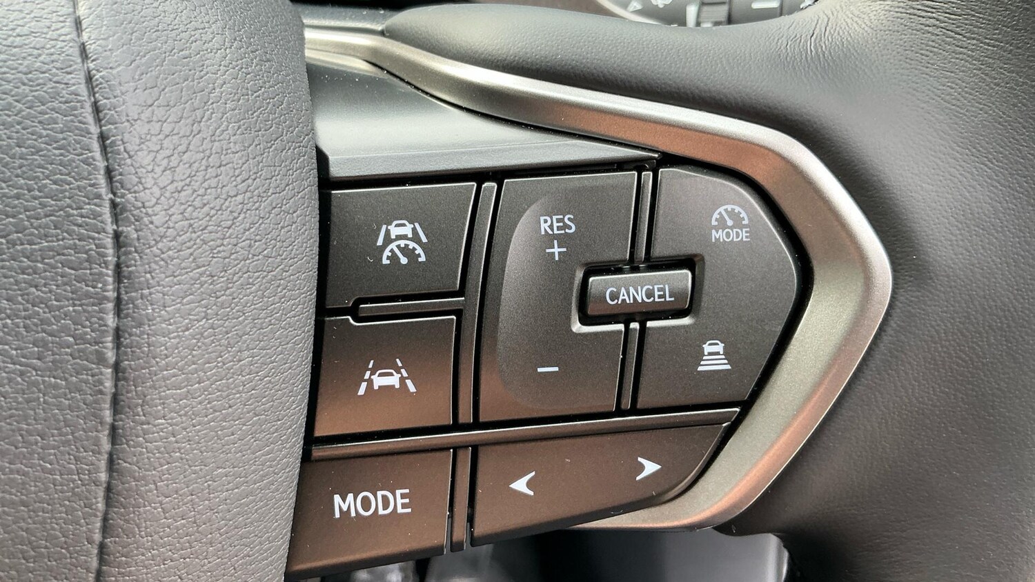 Used Lexus NX 2024 for sale - 75965110: Photo 33