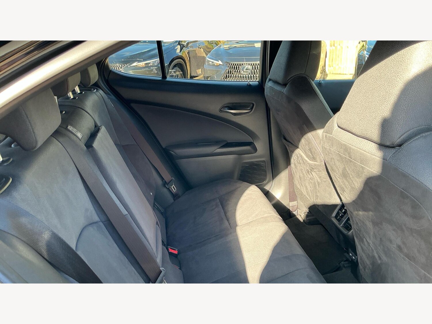 Used Lexus UX 2021 for sale - 76371670: Photo 11
